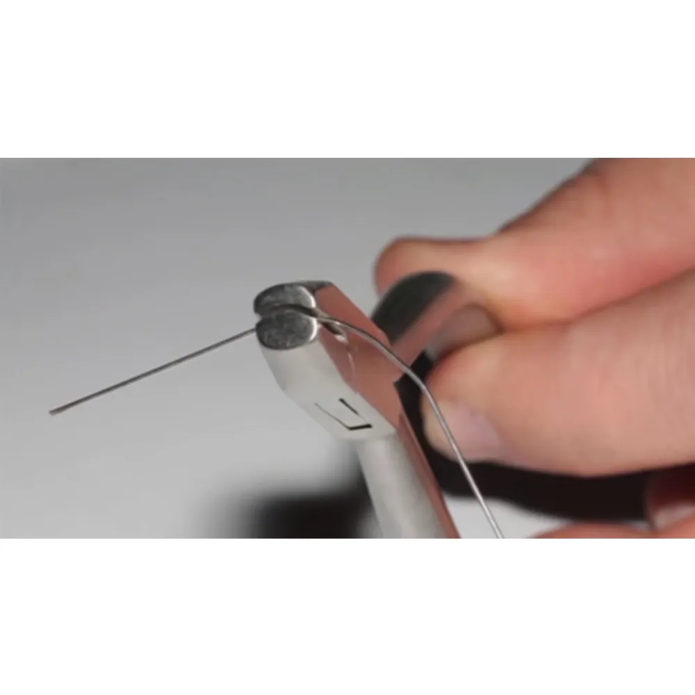GDC De La Rosa Wire Contouring Plier (3000/35) — Teethment catalog guide